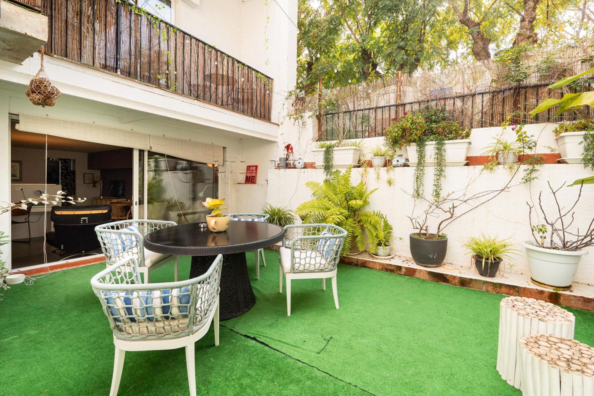 Sitges Beach Hostal Exterior photo